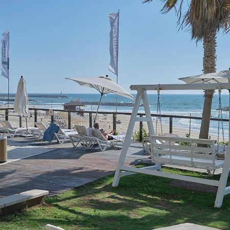 Sunny Sea View Studio Apartment Herzliya ภายนอก รูปภาพ
