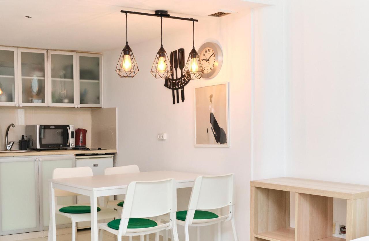 Sunny Sea View Studio Apartment Herzliya ภายนอก รูปภาพ