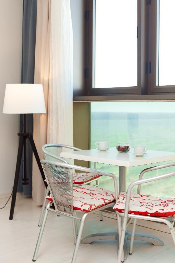 Sunny Sea View Studio Apartment Herzliya ภายนอก รูปภาพ