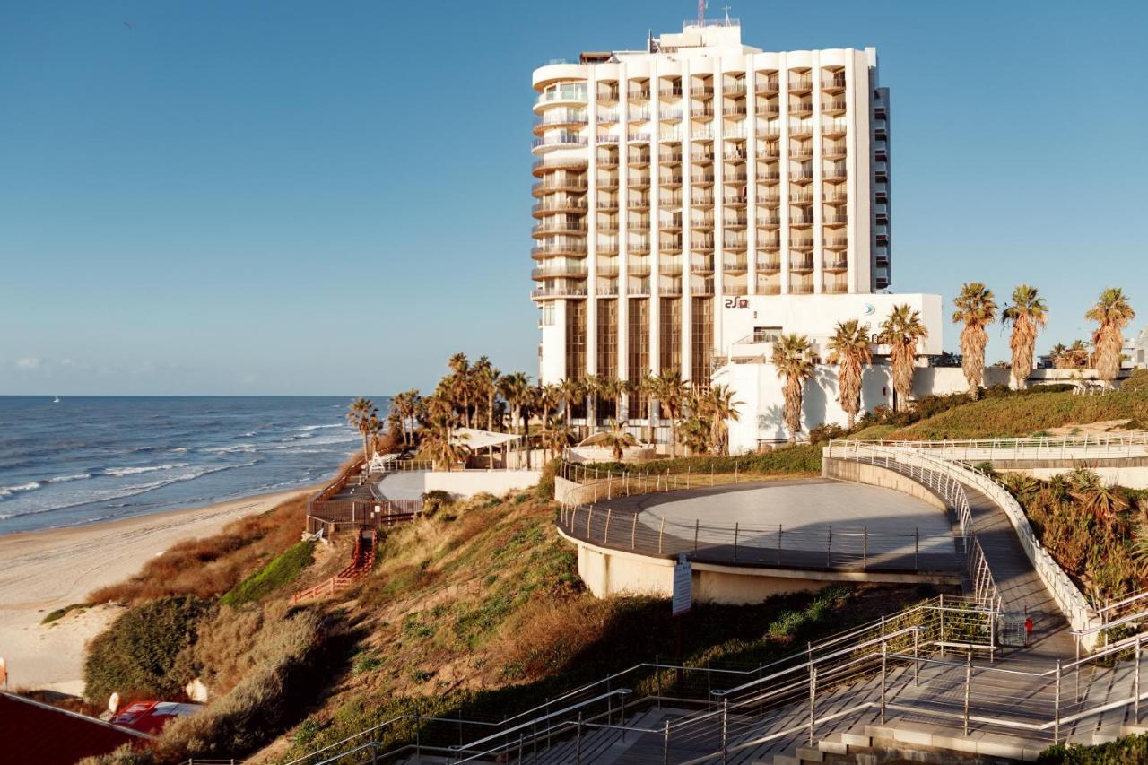 Sunny Sea View Studio Apartment Herzliya ภายนอก รูปภาพ